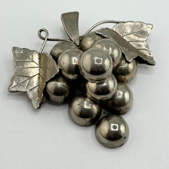Vintage Silver Grape Fruit Brooch Pin Pendant Taxco Style
